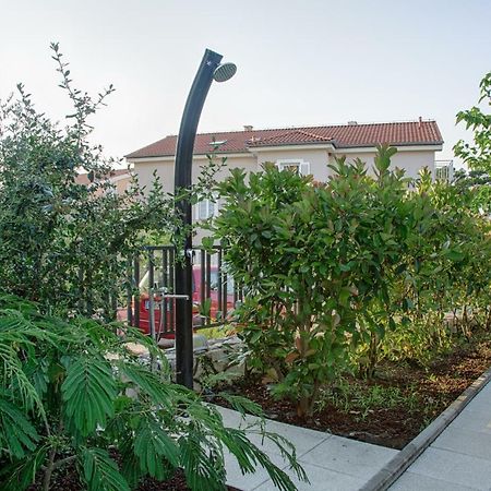 Apartment Rova マリンスカ エクステリア 写真