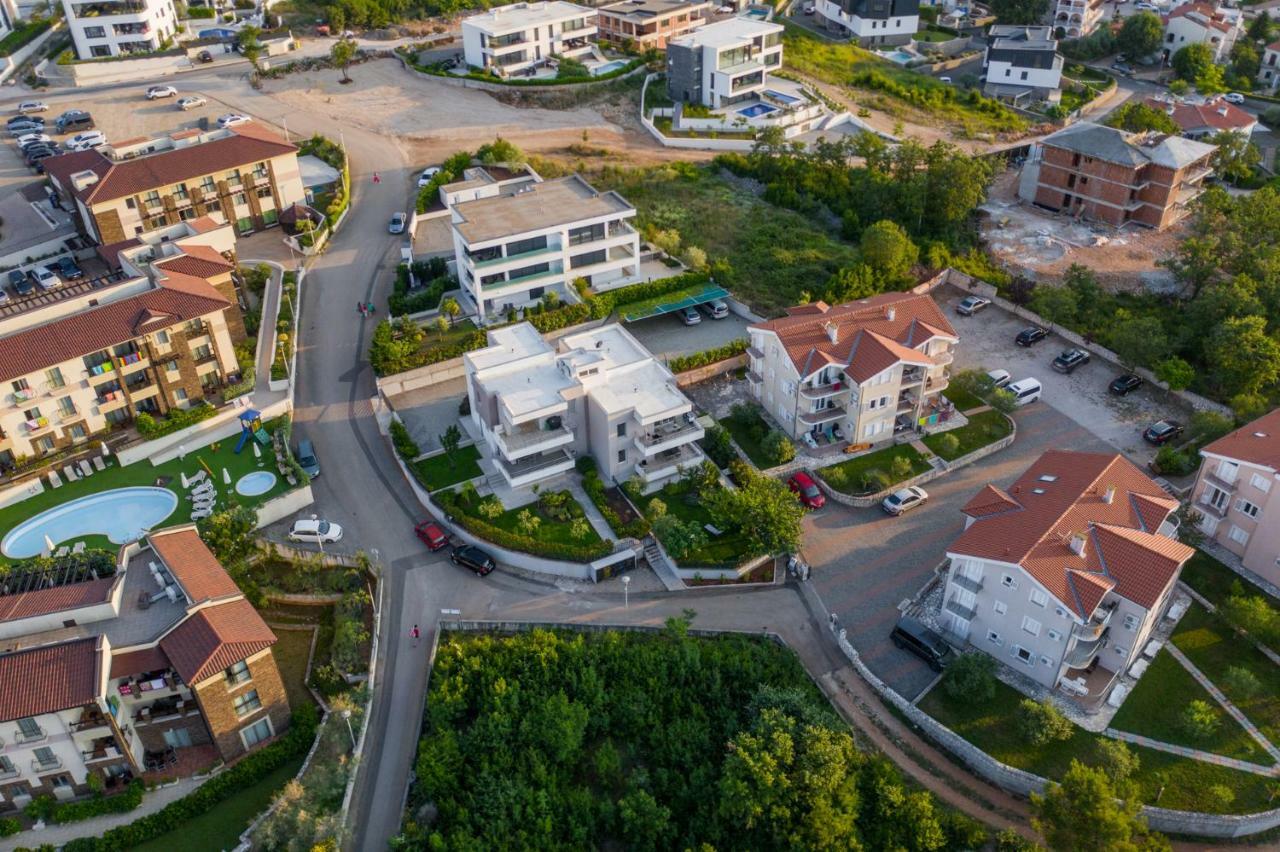 Apartment Rova マリンスカ エクステリア 写真