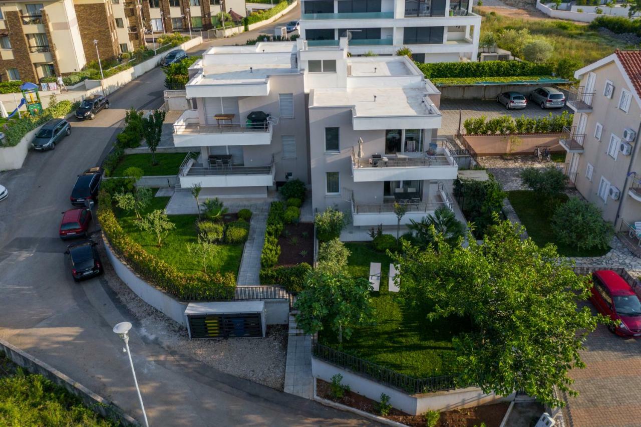 Apartment Rova マリンスカ エクステリア 写真