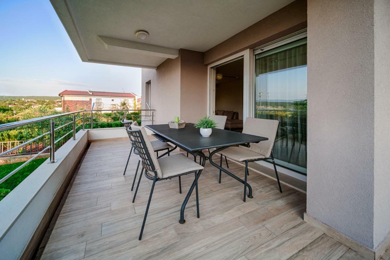 Apartment Rova マリンスカ エクステリア 写真