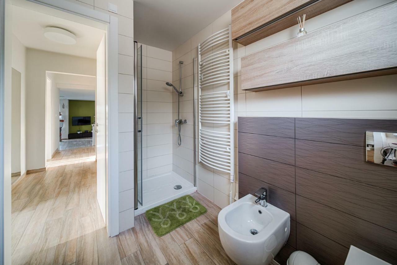 Apartment Rova マリンスカ エクステリア 写真