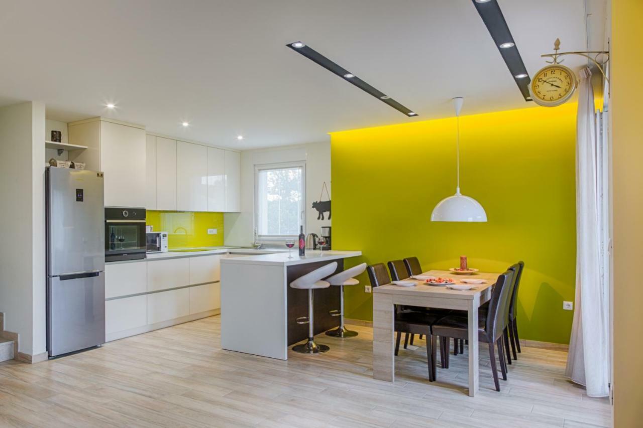 Apartment Rova マリンスカ エクステリア 写真